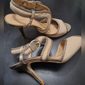 Tahari Lima Sling Back Heeled Sandals   Size 10M